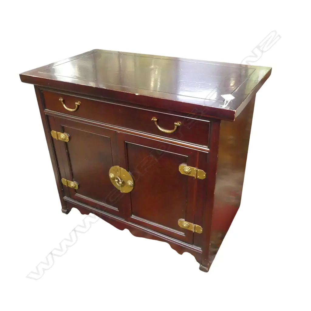 ORIENTAL CABINET 680x390x560mm Image 1++