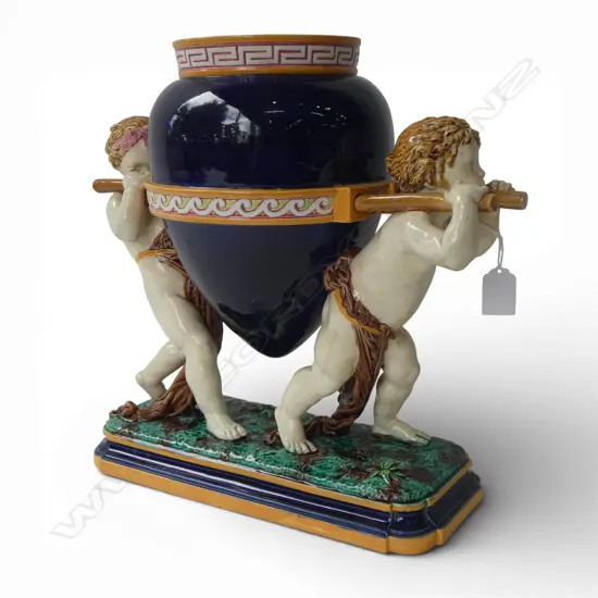 MINTON MAJOLICA CENTRE PIECE faults H.350mm