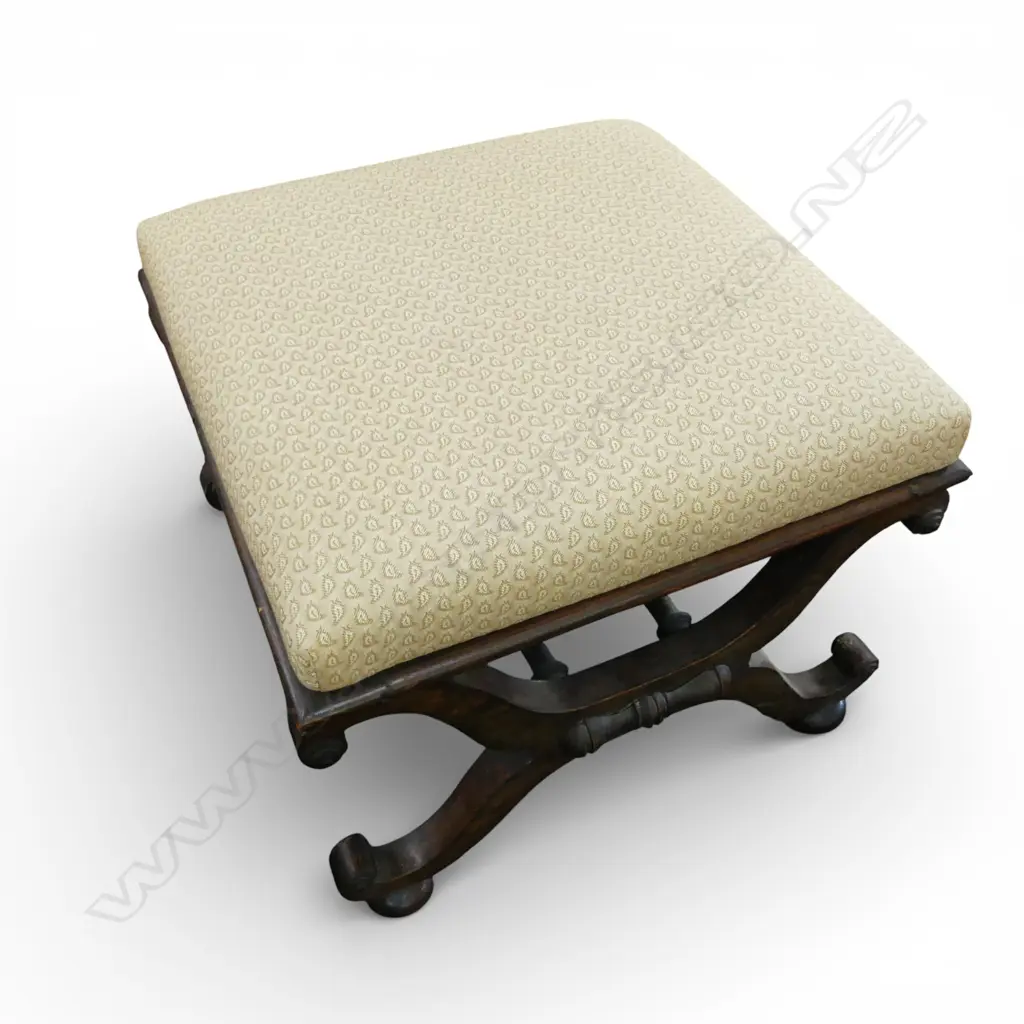 UPHOLSTERED FOOTSTOOL 530x530x420mm Image 1++