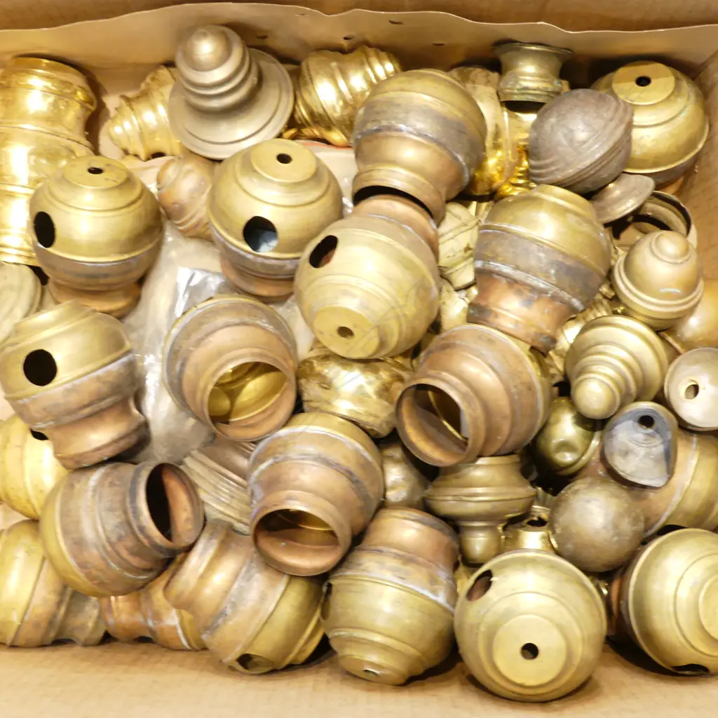 ANTIQUE BRASS BED PIECES Image 1++