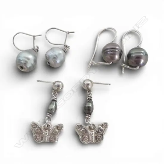3 PRS OF SIMON MISDALE SILVER AND BLACK PEARL EARRINGS From Simon's estate.