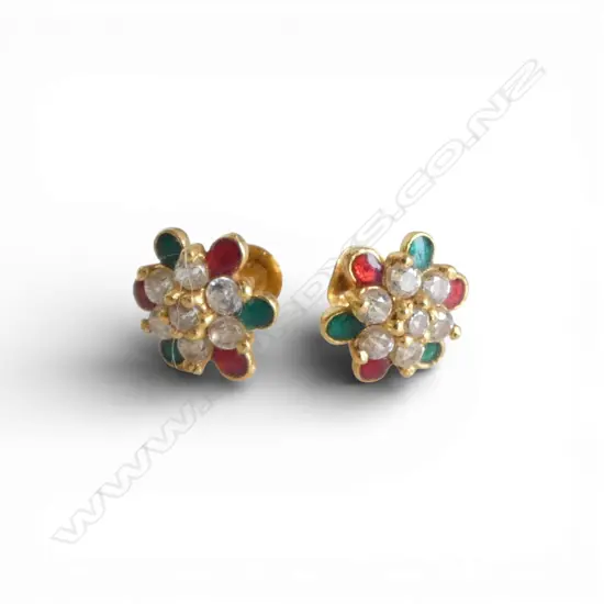 PR 9CT EARRINGS?, or Nose Studs 1.1gms