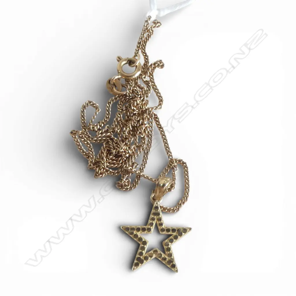 9CT NECKLACE 2.2gms + GP STAR PENDANT Image 1++