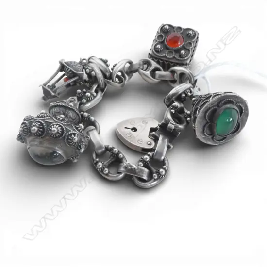 LGE VINTAGE SILVER CHARM LINK BRACELET carnelian + fine wire & bead detail 42gms