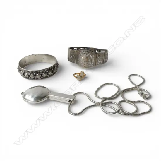ASST. COSTUME JEWELLERY Incl. 2 INDIAN SILVER? BANGLES