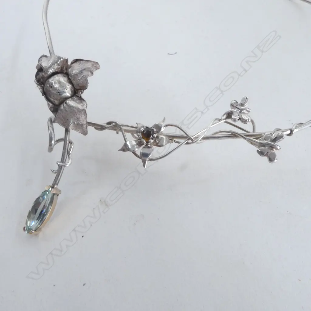 SIMON MISDALE SILVER ART NOUVEAU STYLE NECKLET SET WITH GEMSTONES From Simon's estate. Image 1++