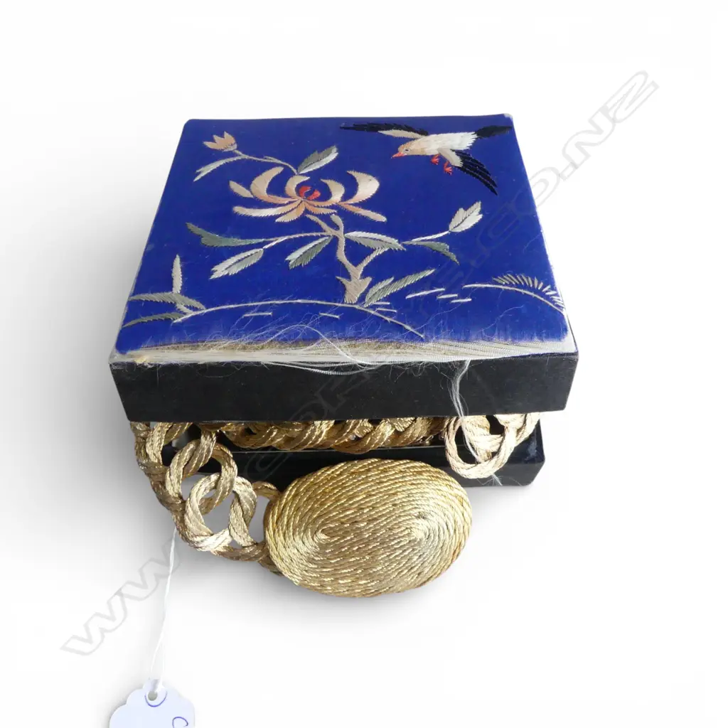 GOLD TONE COSTUME JEWELLERY INCL. BELT, NECKLACE & EARRINGS SET, BRACELETS, 9ct AGATE & TURQUOISE/SEED PEARL BROOCH Image 1++