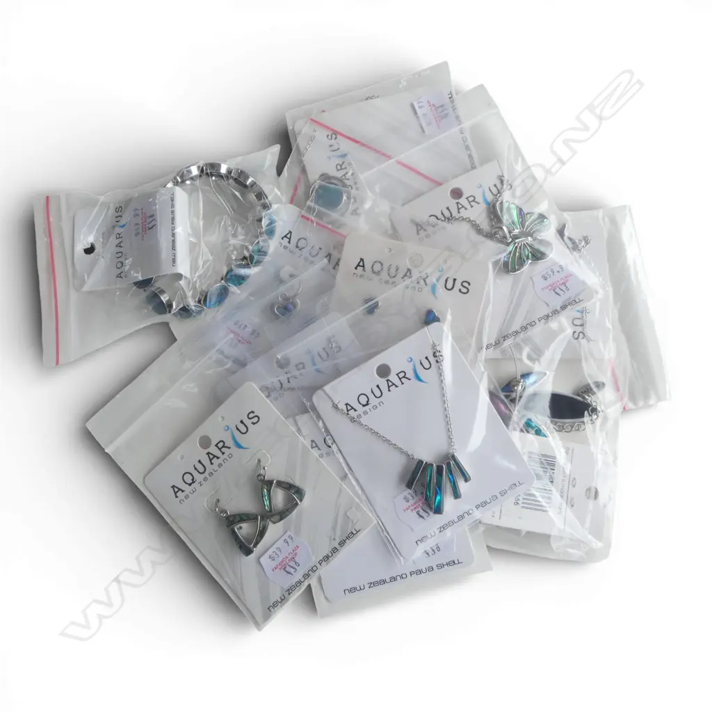 10 PCS CARDED PAUA SHELL JEWELLERY, new old stock Image 1++