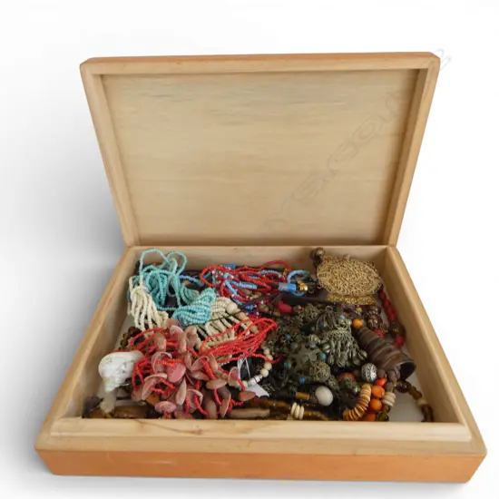 LGE COLLECTION TRIBAL & OTHER COSTUME JEWELLERY