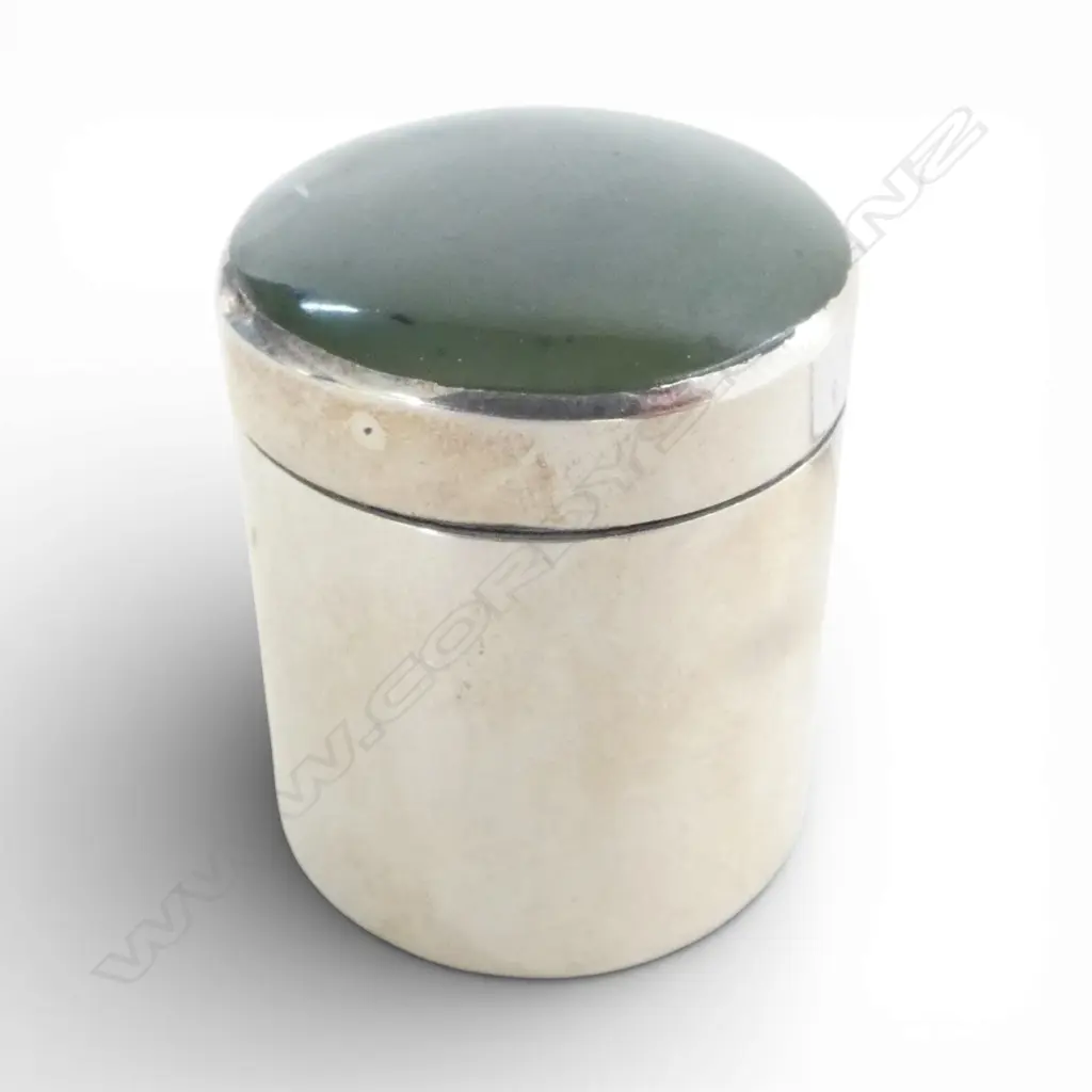 NZ 'ATS' SILVER & POUNAMU LIDDED SMALL BOX H.30mm Image 1++