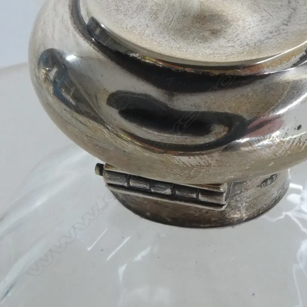 SILVER HINGED TOP GLASS PERFUME BOTTLE lid slightly squashed. Birmingham 1922. H.105mm.   Image 1++