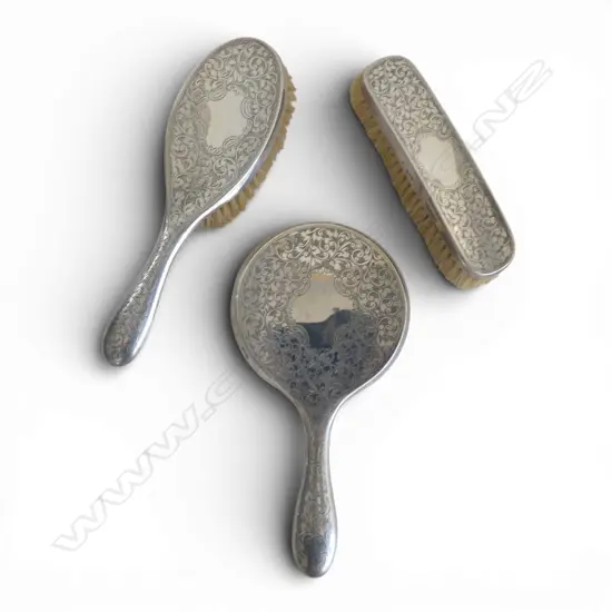 STG SILVER 3 PCE VANITY SET, CHESTER 1920
