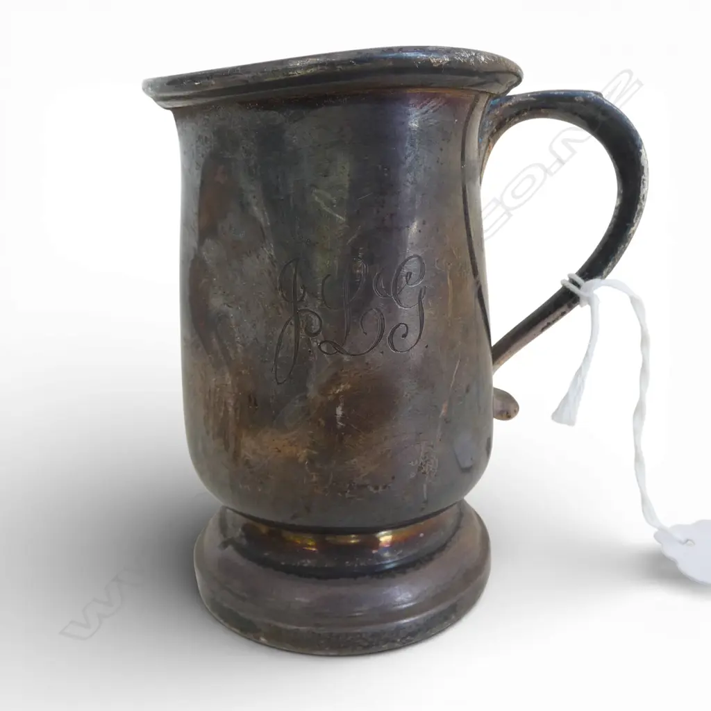 S/SILVER CHRISTENING MUG DENTS 141GMS Image 1++