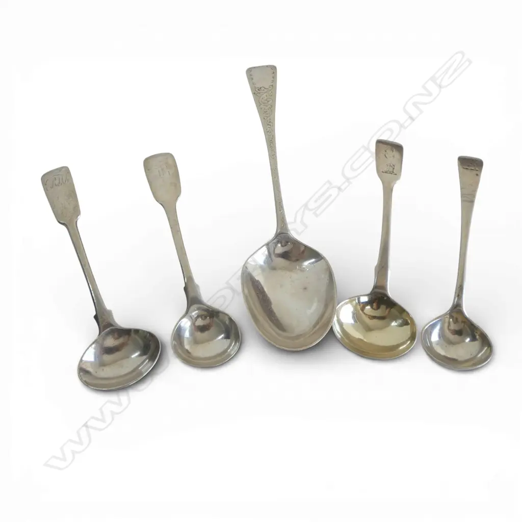 ASST. ENGLISH STG SILVER SPOONS 61 gms Image 1++