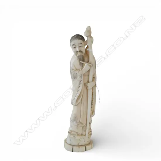 JAPANESE MARINE IVORY FIGURE; MAN w. WALKING STICK H.210mm SIGNED TO BASE