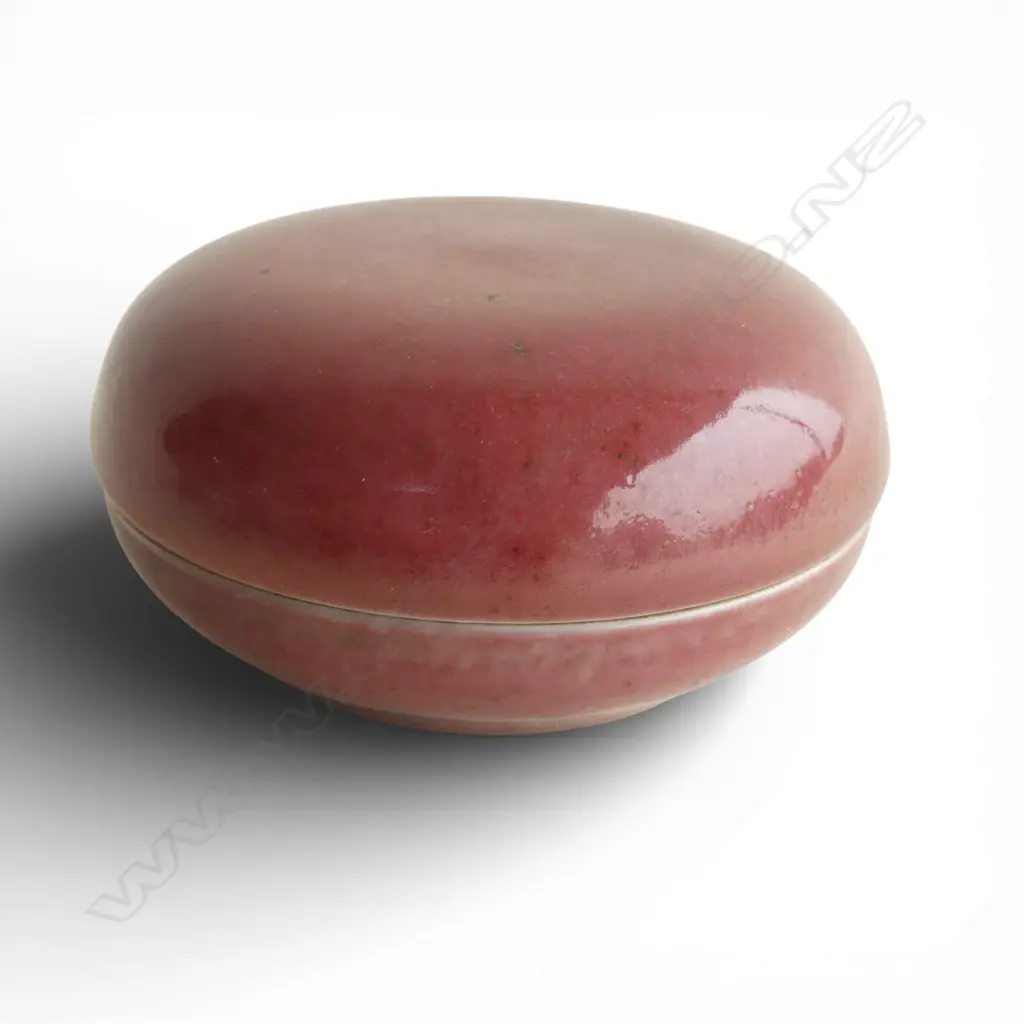 ORIENTAL LIDDED CONTAINER, KANGXI MARK 80mm dia Image 1++