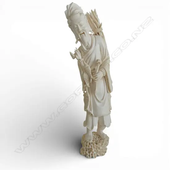 ORIENTAL IVORY FIGURE CARRYING FISH H.300mm