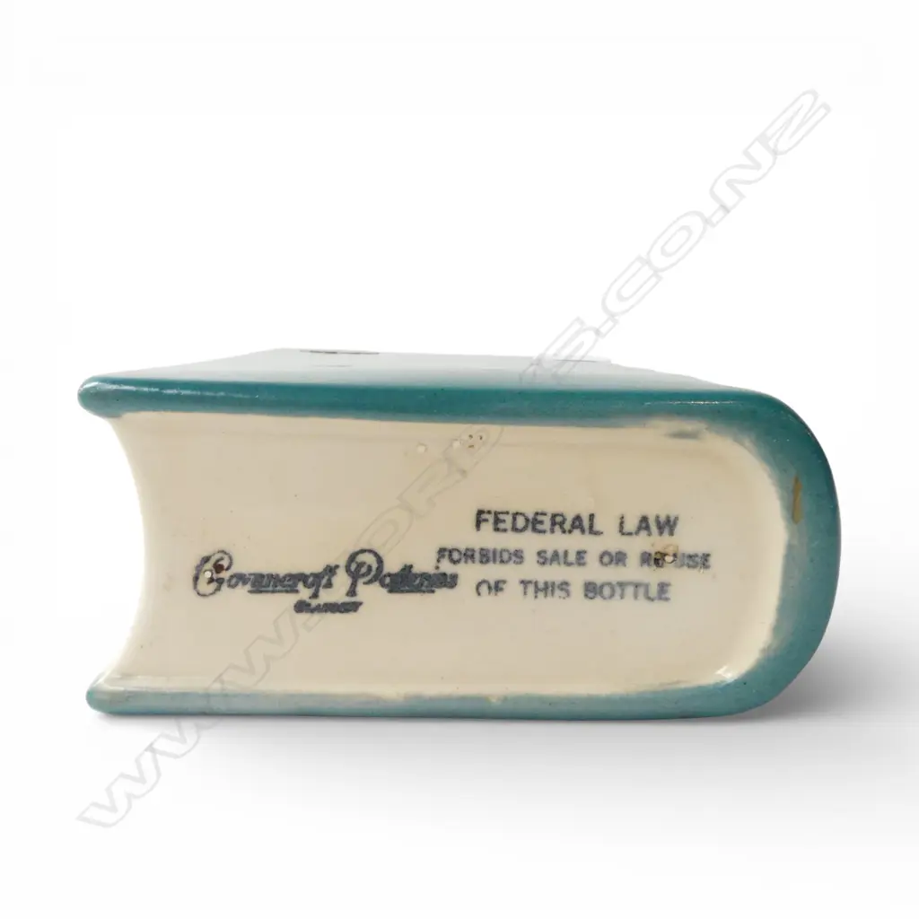 PATERSONS' DELUXE BLENDED IRISH WHISKEY DECANTER H.200mm Image 1++