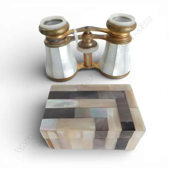 VINAGE MOP OPERA GLASSES & SML MOP TRINKET BOX