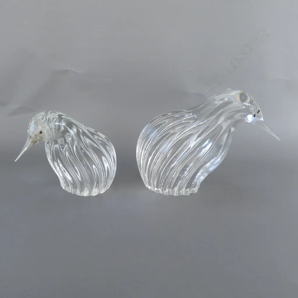 Pair graduated Elio Raffaeli (born 1936) Murano glass graduating large kiwi sculptures H.155mm Image 1++