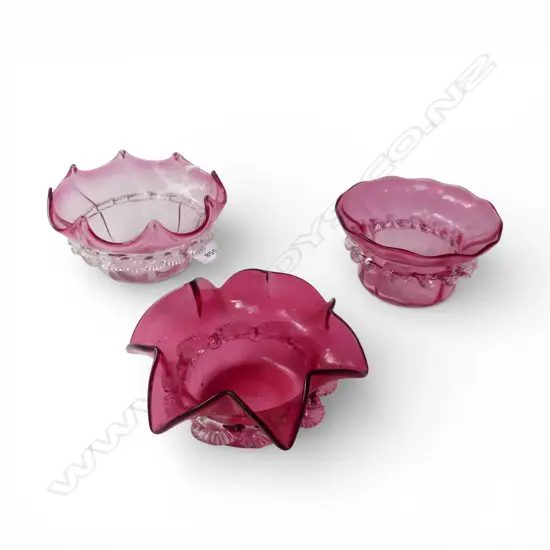 CRANBERRY & EP FRUIT CONDIMENT H200MM & 3 BOWLS DIA140MM