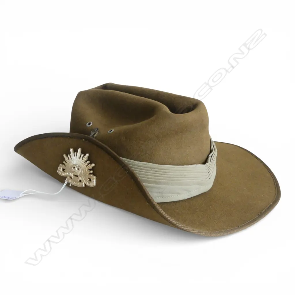 AUSTRALIAN FELT BUSH HAT 'LATINERS 1986' 57 Image 1++