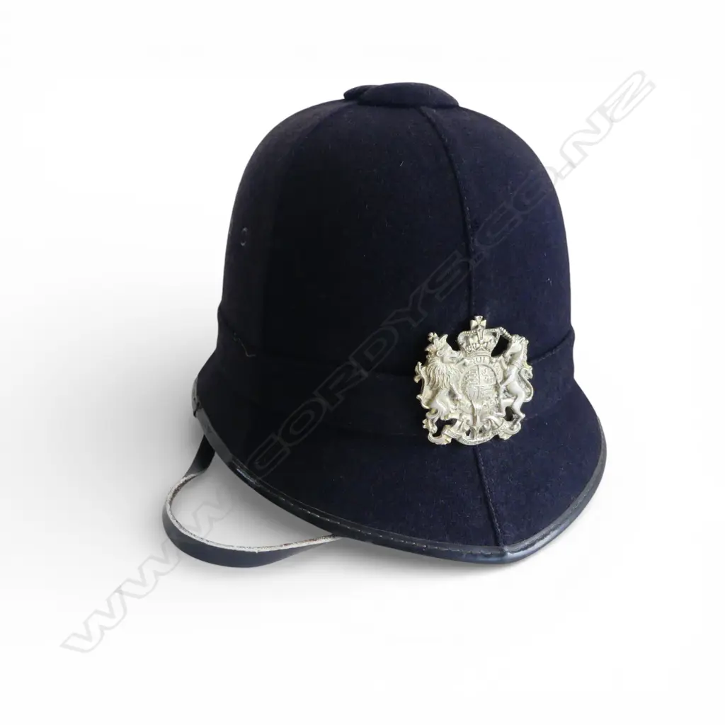 AUSTRALIAN MOUNTCASTLE HELMET  Image 1++