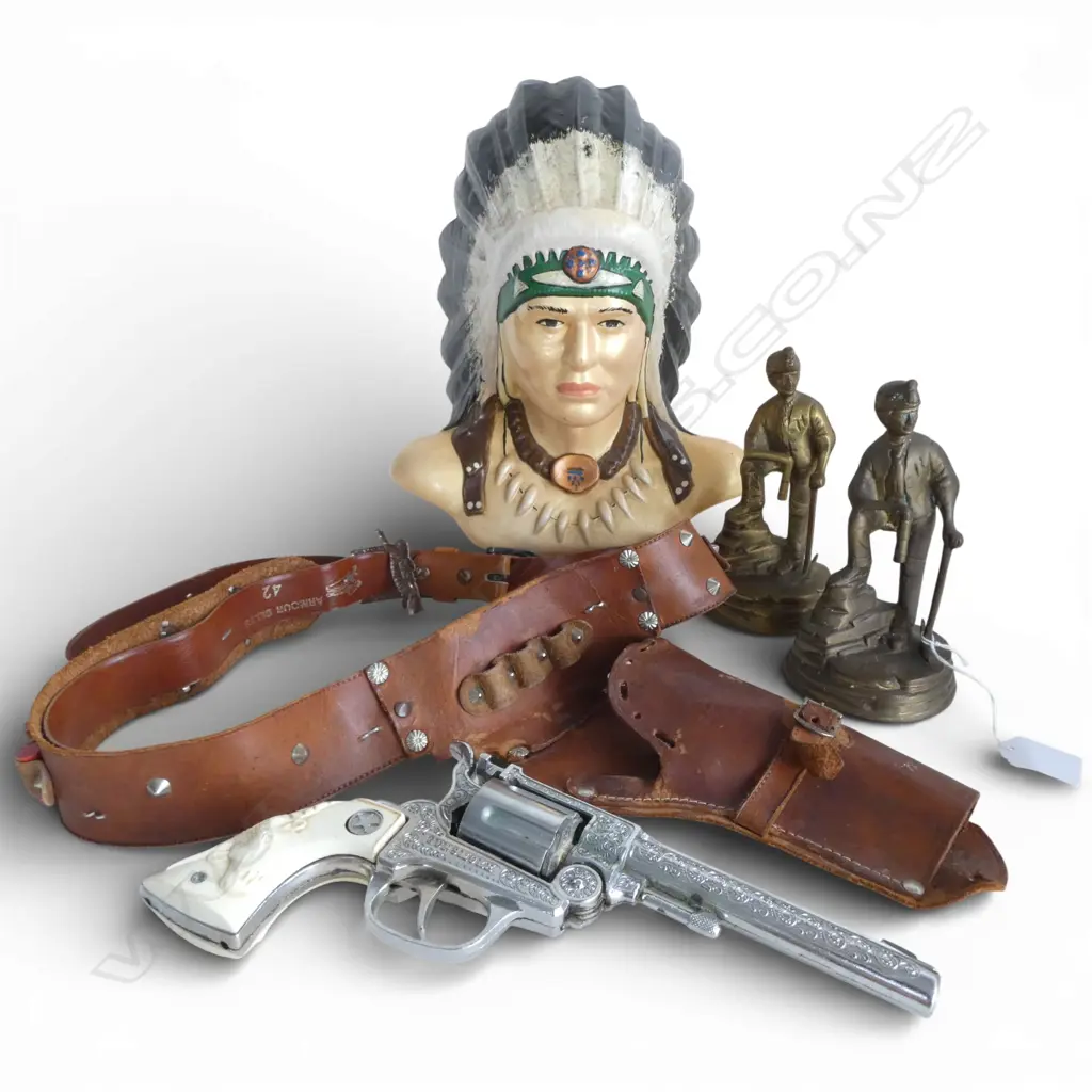 AMERICAN INDIAN CERAMIC BUST H.310mm, 2 BRASS MINERS, GUN IN LEATHER HOLSTER BELT Image 1++