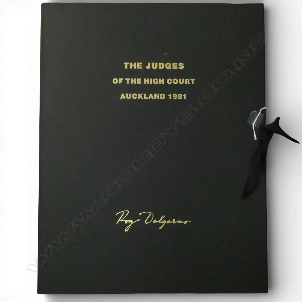 ROY DALGARNO 'THE JUDGES OF THE AUCKLAND HIGH COURT 1981' 10 ENGRAVINGS + COVER SHEET IN FOLIO 52/100 520x400mm... Image 1++