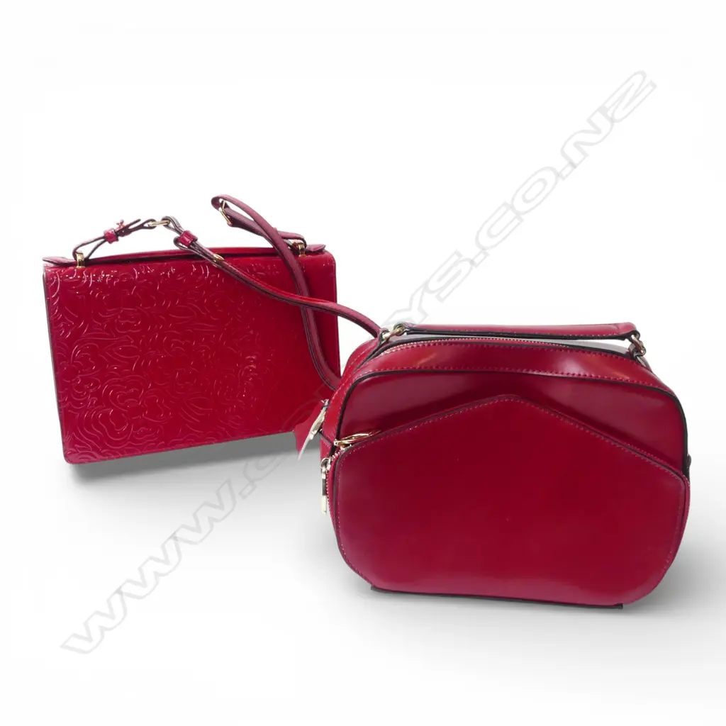 2 RED HANDBAGS; PIERRE CARDIN, OTHER W.260mm Image 1++