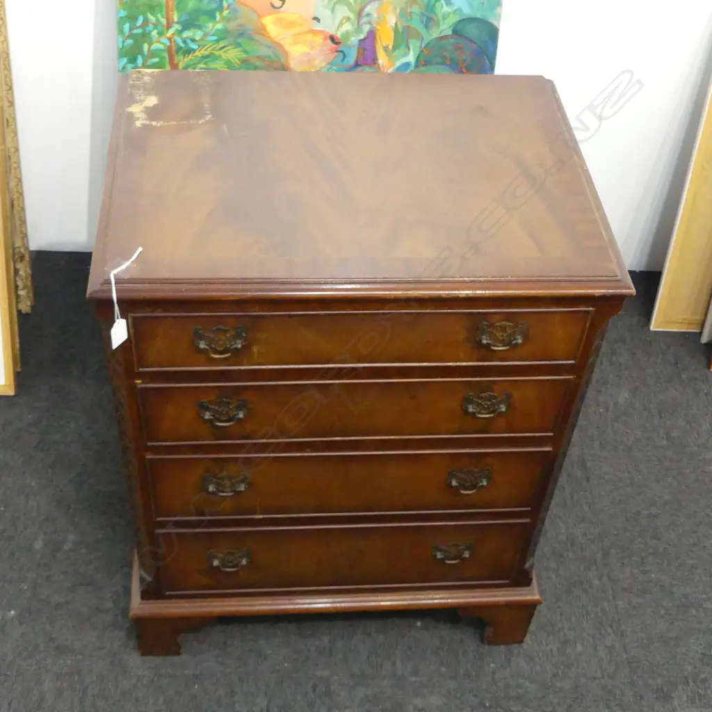 4 DRAWER GEORGIAN STYLE CHEST OF DRAWERS 625x455x800mm Image 1++