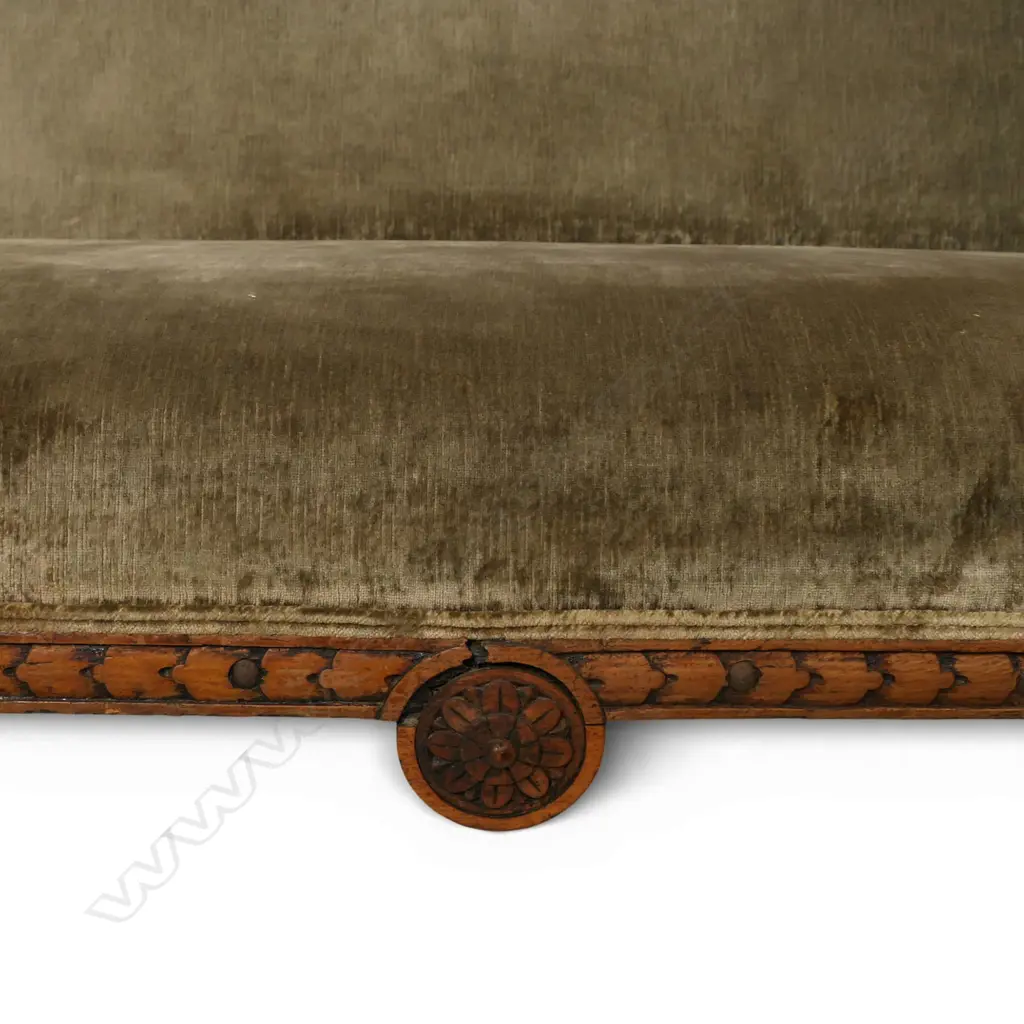 A 19thC upholstered oak settee, Image 1++