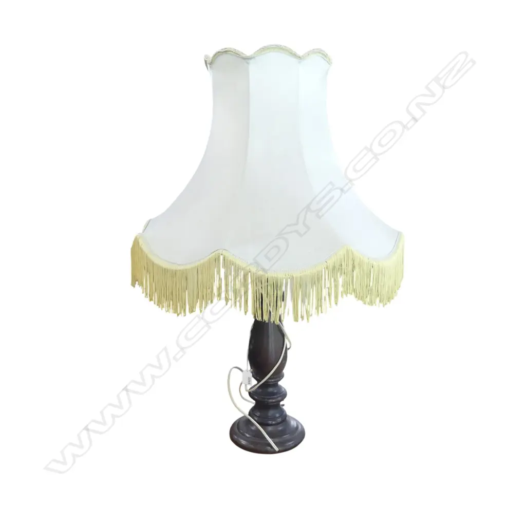 VINTAGE TABLE LAMP, TURNED WOODEN BASE H.850mm Image 1++