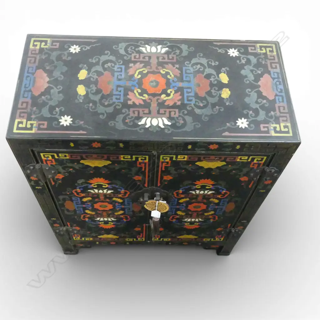 CHINOISERIE CABINET w. PROVENANCE 595x285x770mm Image 1++