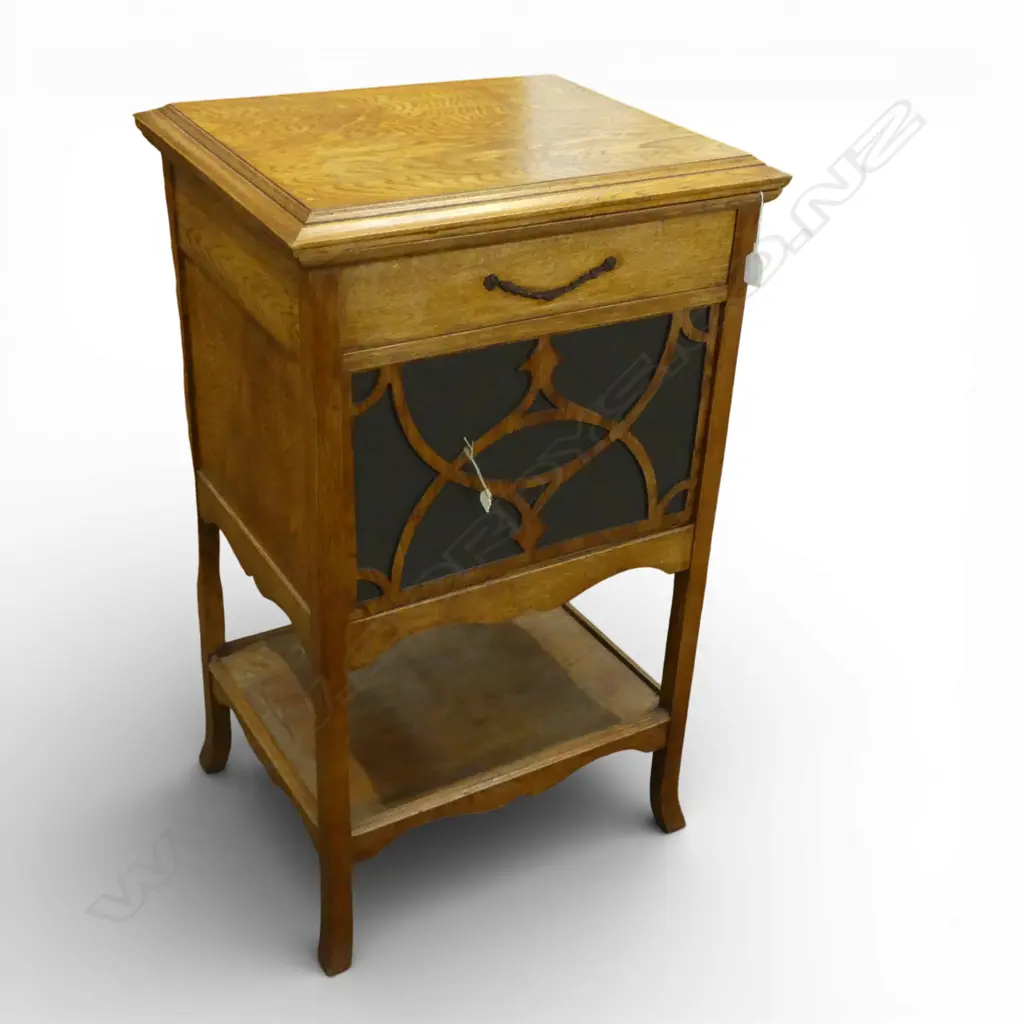 LA GLORIA OAK CASED GRAMOPHONE winding mechanism faulted 545x450x920mm Image 1++