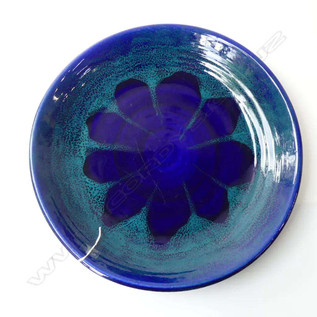 MORRIS JAMES POTTERY PLATTER Dia.360mm Image 1++