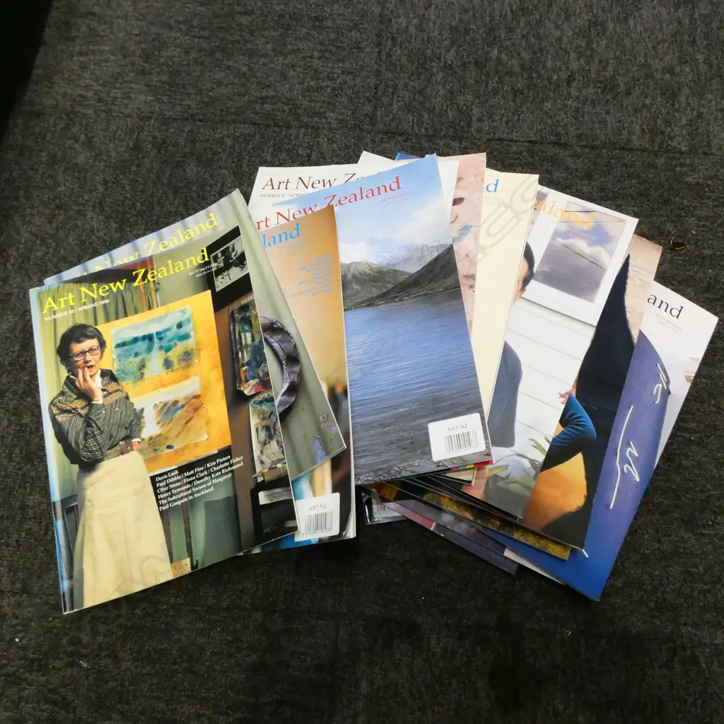18 COPIES EARLY 2,000s ART NEW ZEALAND Image 1++