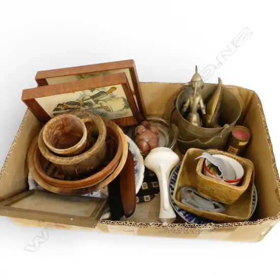 ASST. ITEMS; TRIBAL, CERAMICS ETC