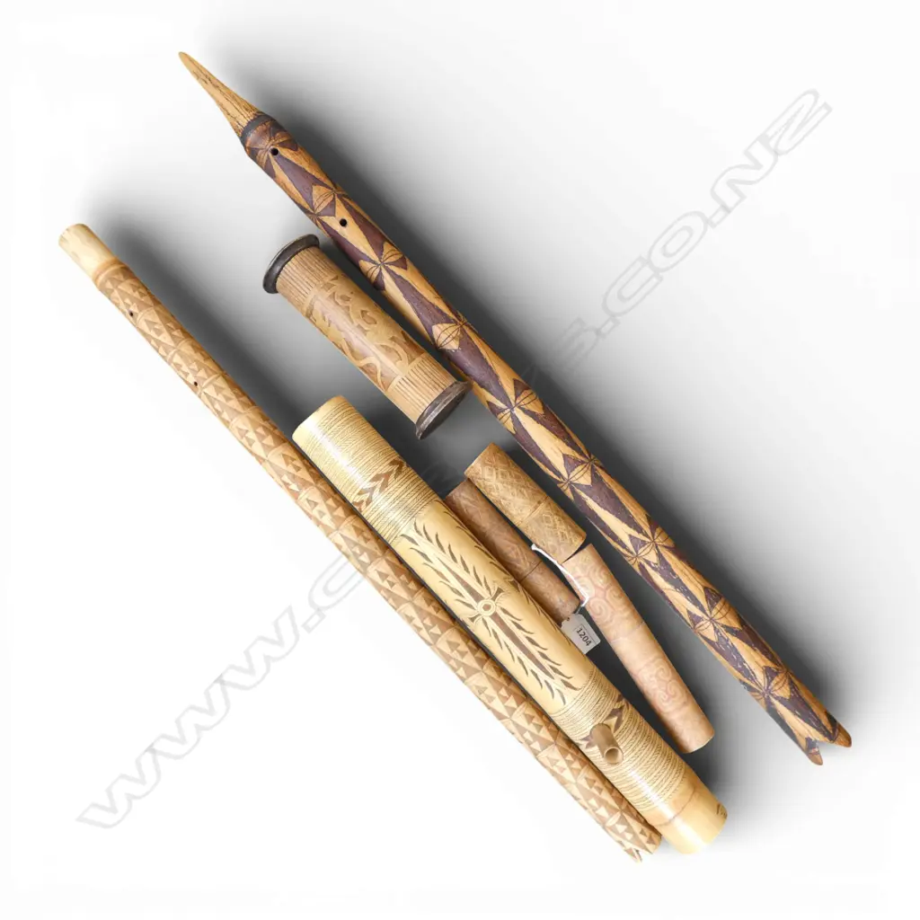 7 ORIENTAL ITEMS; 4 BAMBOO LIME CONTAINERS ETC Image 1++