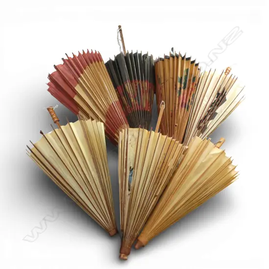 7 ORIENTAL PARASOLS, FAULTS