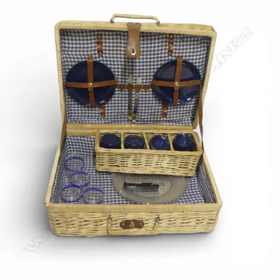 WOVEN CANE PICNIC BASKET W.540mm