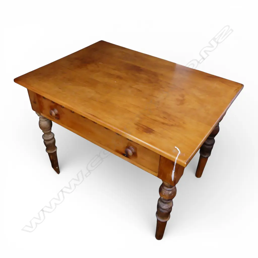 SMALL DESK w. SINGLE DRAWER 570x615x640mm Image 1++