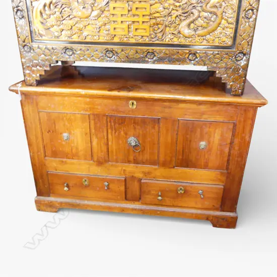 SIDEBOARD 2 lions missing rings 1180x530x750mm