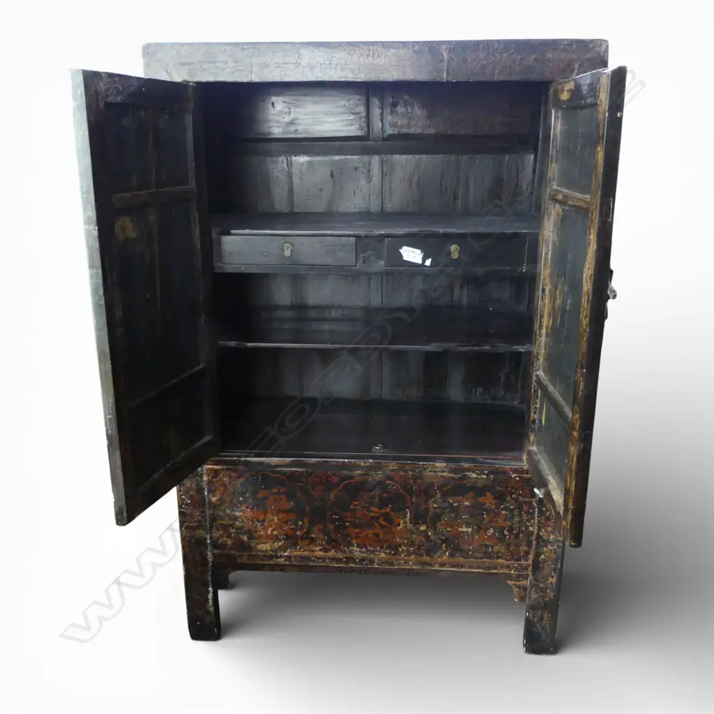 ANTIQUE CHINESE CABINET losses to lacquer 1210x565x1870mm Image 1++