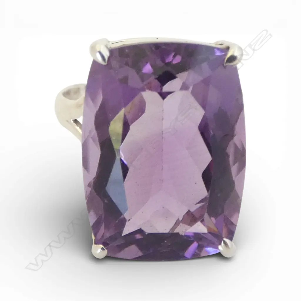 SILVER AMETHYST RING Image 1++