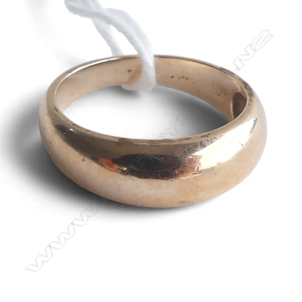 9ct ROSE GOLD RING tapered domed form 4.34gms SIZE O Image 1++