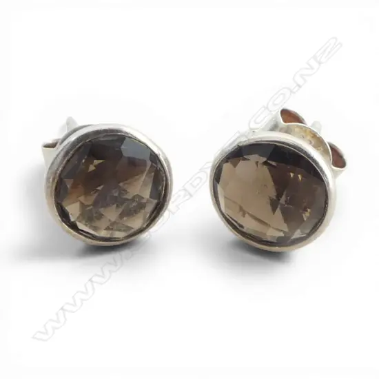 STG SILVER & SMOKY QUARTZ PAIR OF EARRINGS