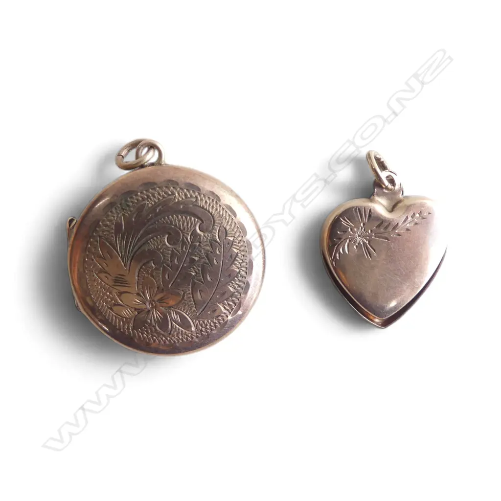 2 LOCKETS. 1 9CT 6gms, 1 HEART SHAPE 9CT FNS 1.3gms Image 1++