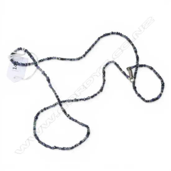 BLUE SAPPHIRE NECKLACE w. VALUATION L.850mm