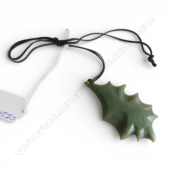 Contemporary pounamu pendant w irregular spiked edge L.80mm